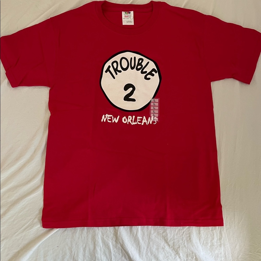 NEW ORLEANS “Trouble 2” T-shirt NEVER WORN